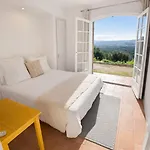 Avec Vue Sur Le Golfe De St Tropez