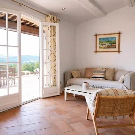 Avec Vue Sur Le Golfe De St Tropez 别墅 格里莫