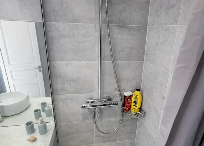 Avec Vue Sur Le Golfe De St Tropez Villa *