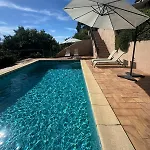 Avec Vue Sur Le Golfe De St Tropez Villa