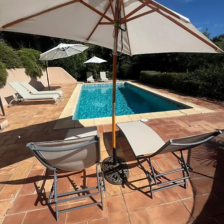Avec Vue Sur Le Golfe De St Tropez Villa Grimaud