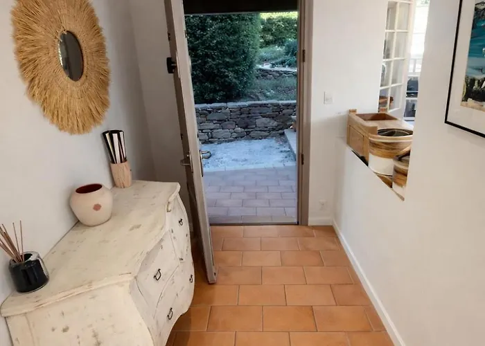 Avec Vue Sur Le Golfe De St Tropez فيلة